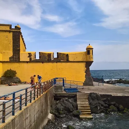 Madeira Old Town פונשל