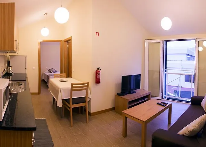 Madeira Old Town Apartahotel